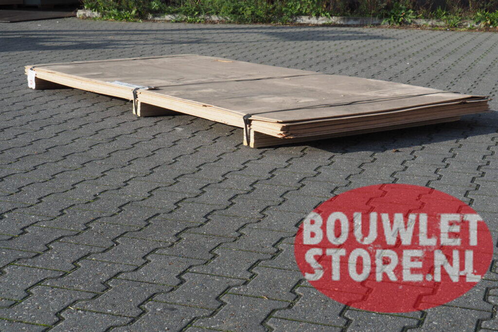 Multiplex okoume 4mm_2500x1220mm_restpartij_B keus_15 stuks Bouwletstore